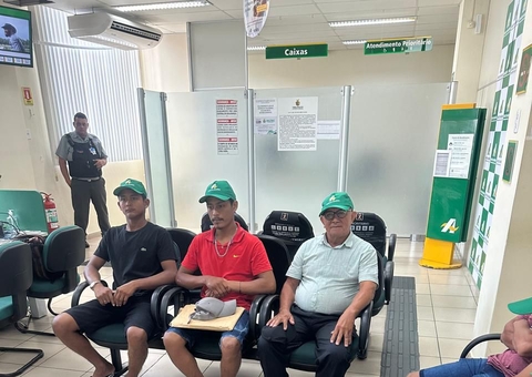 Pescadores de Parintins recebem mais de R$400 mil em crédito rural 