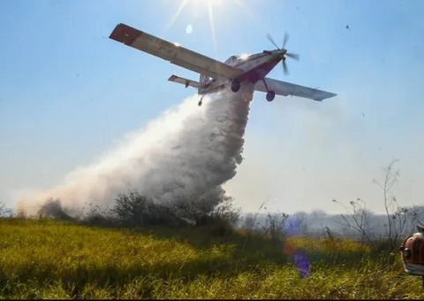 Vídeo: Aeronave da FAB inicia combate ao fogo no Pantanal com tecnologia avançada