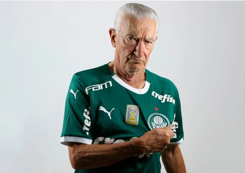 Morre Dudu, ídolo do Palmeiras e craque da Academia, aos 84 anos