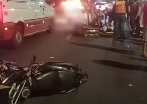 Mulher morre em acidente de moto na Avenida das Torres; vídeo