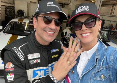 Edu Guedes e Ana Hickmann posam com alianças de noivado em Portugal