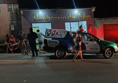 Homem é executado enquanto recebia atendimento em barbearia no Jorge Teixeira