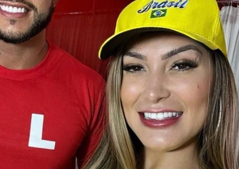 Bolsonarista, Andressa Urach grava p0rnô com lulista: 'esquerda ou direita?'