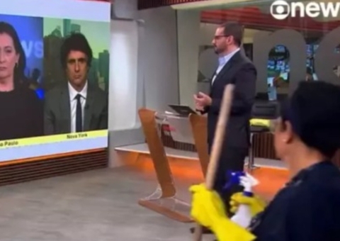 O que aconteceu com a funcionária da limpeza que invadiu jornal da GloboNews?