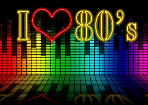 DJ Raidi Rebello realiza especial anos 80 neste sábado