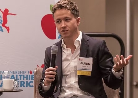 Médico revela o que aconteceu com seu corpo após 8 anos sem tomar banho