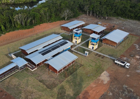 Primeira 'Escola da Floresta' é inaugurada no Amazonas