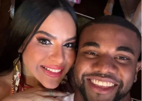 Após ‘perdido’ de Davi, musa do Garantido amanhece em aeroporto 