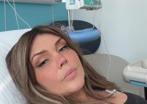 Simony volta a ser internada para tratamento contra o câncer