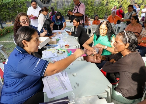 Famílias são beneficiadas com soluções habitacionais na Sharp e Manaus 2000