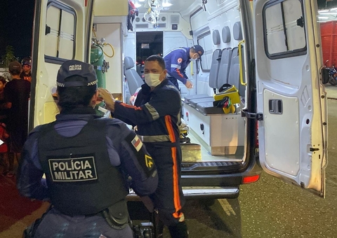 Suspeito de assaltar farmácia é atropelado e espancado em Manaus