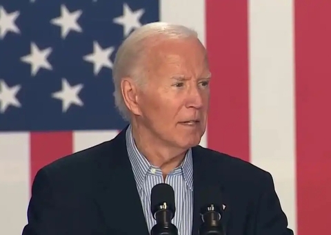 Joe Biden desiste de reeleição e está fora da corrida presidencial dos EUA 