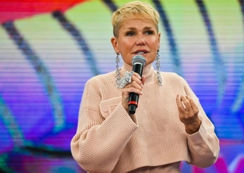 Xuxa alfineta Marlene Mattos durante gravação do Altas Horas