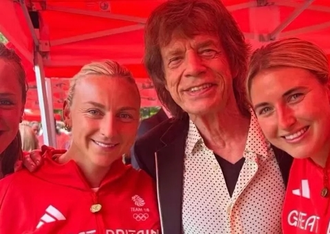 Mick Jagger posa com atletas olímpicos e brasileiros não perdoam: "zicou"