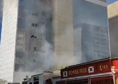 Incêndio atinge prédio da OAB em Brasília