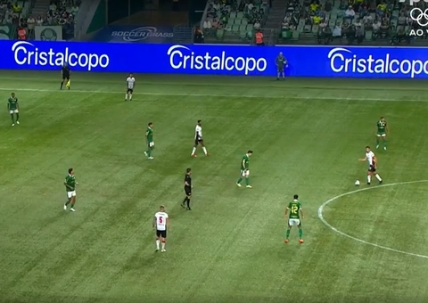 Palmeiras perde para o Vitória e se afasta da liderança