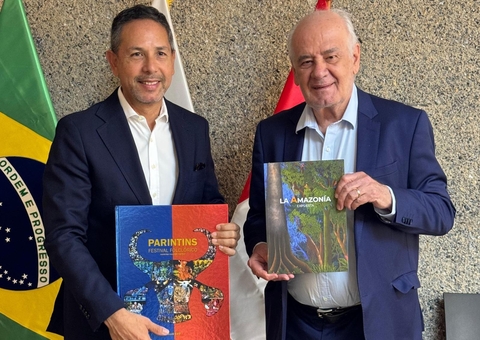 Serafim visita embaixada do Peru em Brasília e discute integração sul-americana