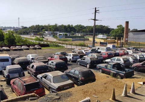 Detran-AM realiza leilão com mais de 200 veículos para sucata na próxima semana