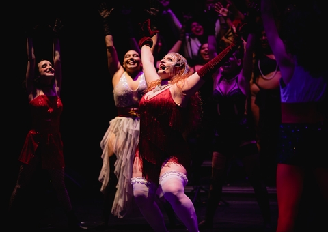 'Cabaré Chinelo – O Show' abre programação de 10 anos da série Encontro das Águas