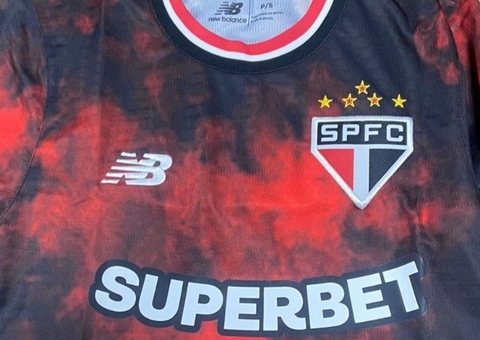 Suposta nova camisa do São Paulo vaza nas redes sociais