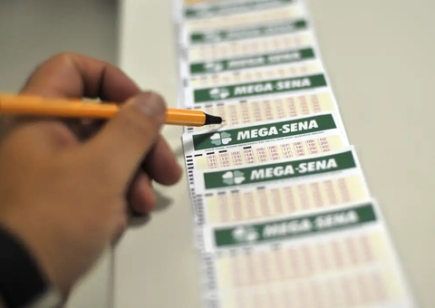 Mega-Sena sorteia neste sábado prêmio acumulado em R$ 55 milhões
