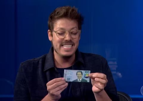 Fábio Porchat fala de encontro com Silvio Santos e mostra dinheiro que ganhou do apresentador 