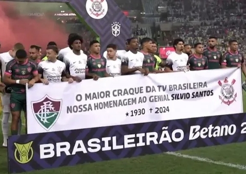 Corinthians e Fluminense fazem homenagem a Silvio Santos