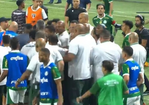 São Paulo denuncia homofobia de torcedores do Palmeiras