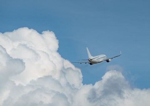Piloto da Gol relata encontro com OVNI em velocidade 'supersônica' durante voo