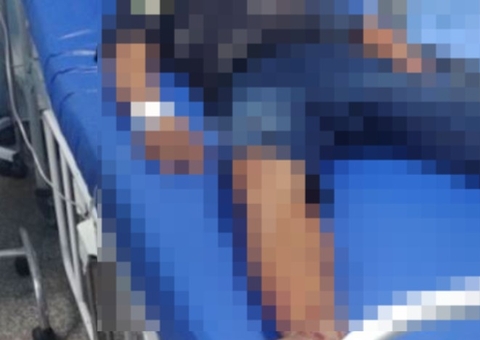 Homem é espancado por grupo debaixo da Ponte Rio Negro