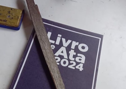 Professor obrigava crianças a verem pornografia e baterem umas nas outras com palmatória