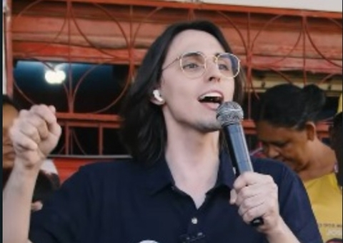 Justiça determina que Amom remova publicações ofensivas contra David Almeida