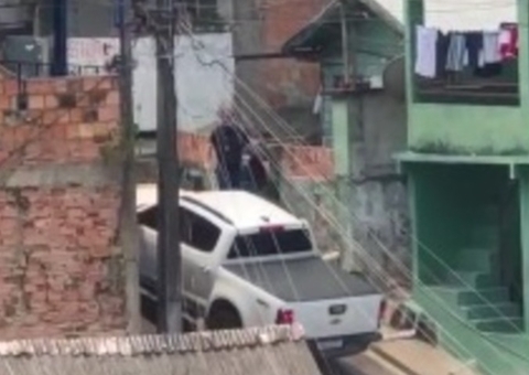 Suspeito de matar biomédico estava escondido em uma casa; veja momento da prisão