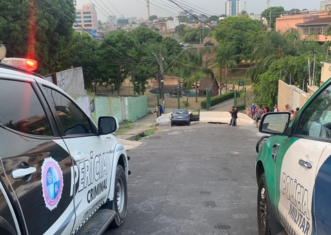 Com golpe no pescoço, homem bate o carro e é encontrado morto em Manaus