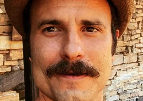 Ator de Elite, Julián Ortega é encontrado morto em praia da Espanha 