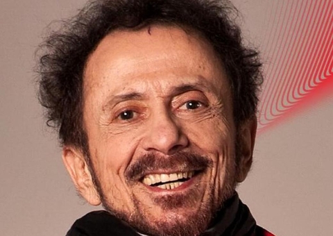 Tom Zé recebe alta após 5 dias internado 