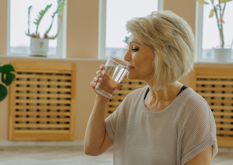 Especialista lista mitos e verdades sobre pedras nos rins