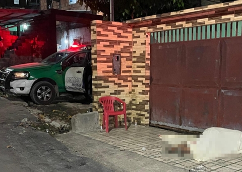 Homem é assassinado na frente da sogra em Manaus