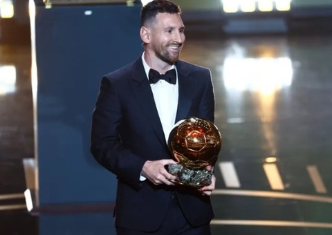 Messi e Cristiano Ronaldo ficam fora da Bola de Ouro pela primeira vez em mais de 20 anos