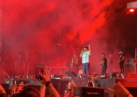 Público vibra ao som do piseiro de João Gomes no ‘Passo a Paço 2024’