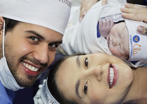 Virginia Fonseca levou cirurgiões plásticos para parto de José Leonardo