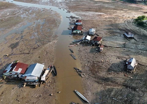 A Seca e o Turismo Amazônico