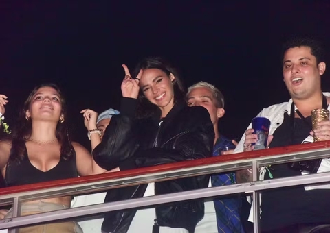 Bruna Marquezine e João Guilherme beijam muito no Rock in Rio; veja fotos