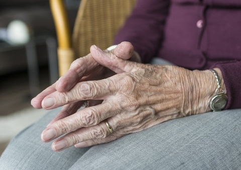 Homem acusado de aplicar golpes em idosos em Tabatinga é preso