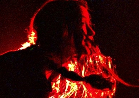 Alanis Morissette ganha série documental produzida por amazonense