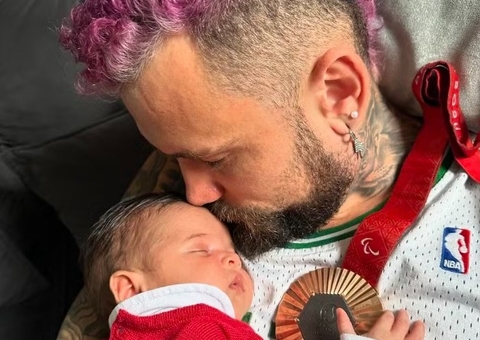 Ex-BBB e velocista Vini Rodrigues anuncia nascimento da filha