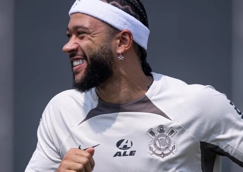 Corinthians adota cautela com Memphis Depay até que esteja 100% 