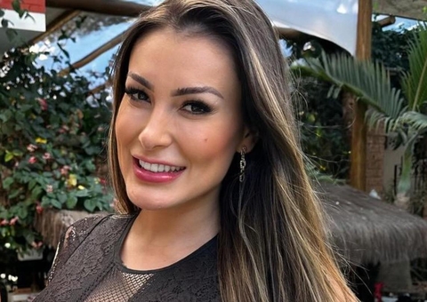 Andressa Urach anuncia pausa em conteúdo adulto: "fase delicada"