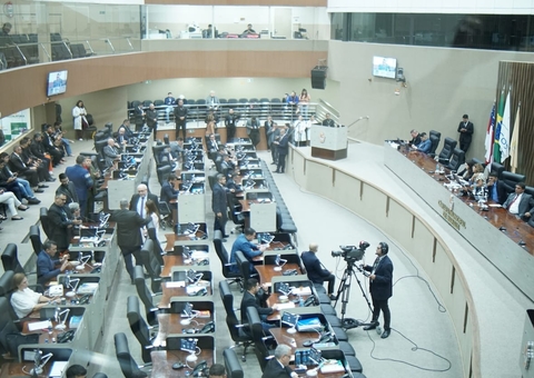 Justiça suspende criação de CPIs na CMM por irregularidades