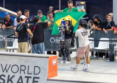 Raicca Ventura conquista título mundial de skate park na Itália